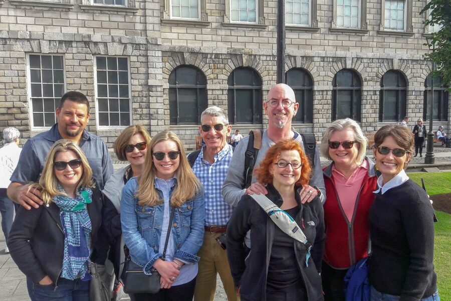 Dublin: Fast-Track Book of Kells Ticket & Dublin Castle Tour - Trinity College and the Book of Kells