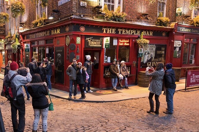 Dublin Food and Drink Walking Tour and Jameson Irish Coffee Demo - The guides make or break the afternoon
