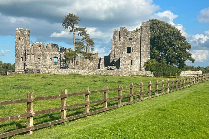 Dublin Full-Day Tour through Boyne Valley - Hill of Slane and the Saint Patrick story