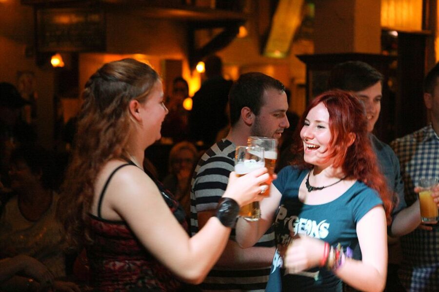 Dublin: Generation Pub Crawl - What the drink discounts are really worth