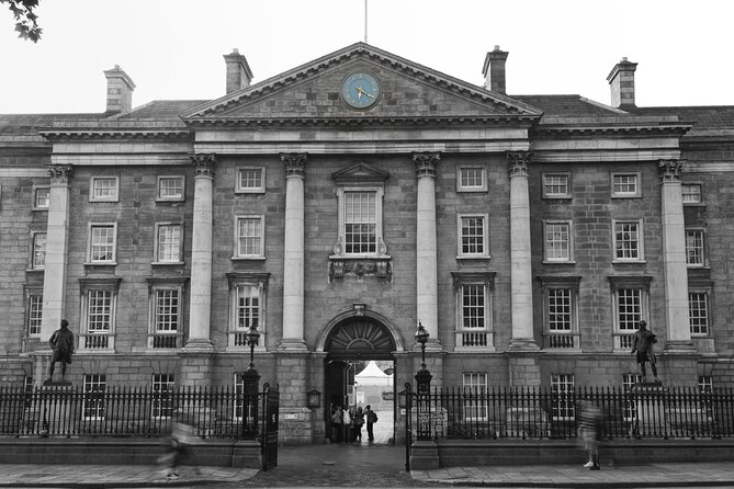 Dublin Ghost Hunt Exploration Game and Tour - Starting with Viking gold and the Bog Men