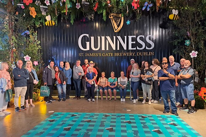 Dublin Guinness Storehouse, Molly Malone Statue and Book of Kells - The Guinness Storehouse in 90 minutes