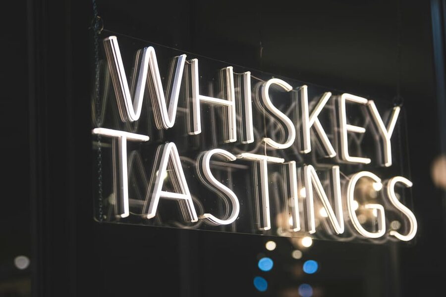 Dublin: Guinness Storehouse, Roe & Co Irish Whiskey Tour - The Brazen Head and the end of the route