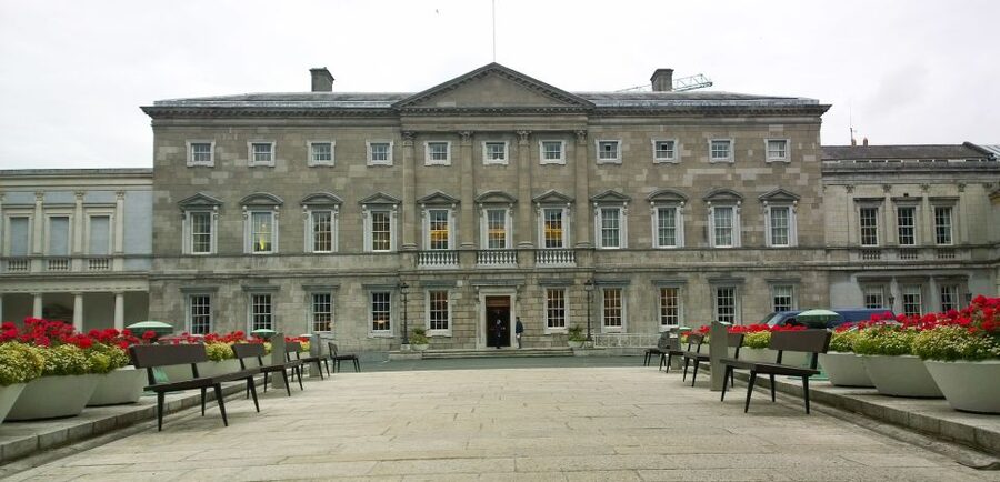 Dublin: Half-Day Private Walking Tour - Choosing between literature, architecture, and darker stories