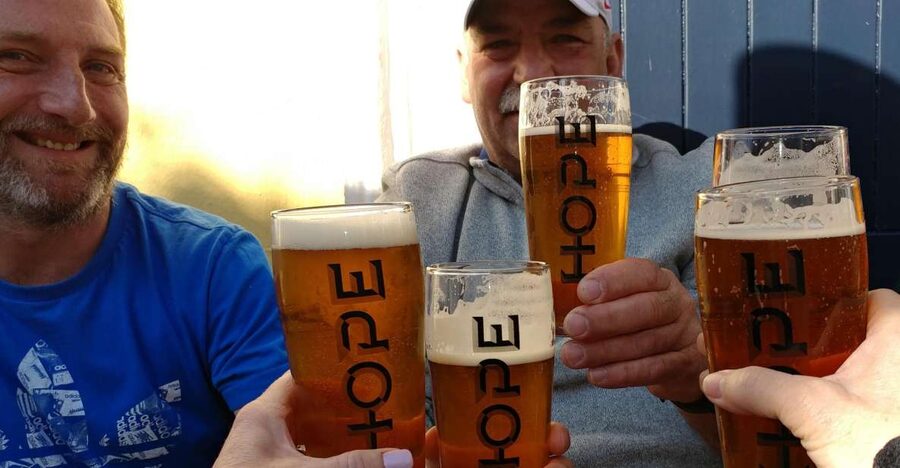 Dublin: Howth Coastal Craft Beer and Seafood Tour - From old pub to fishing village