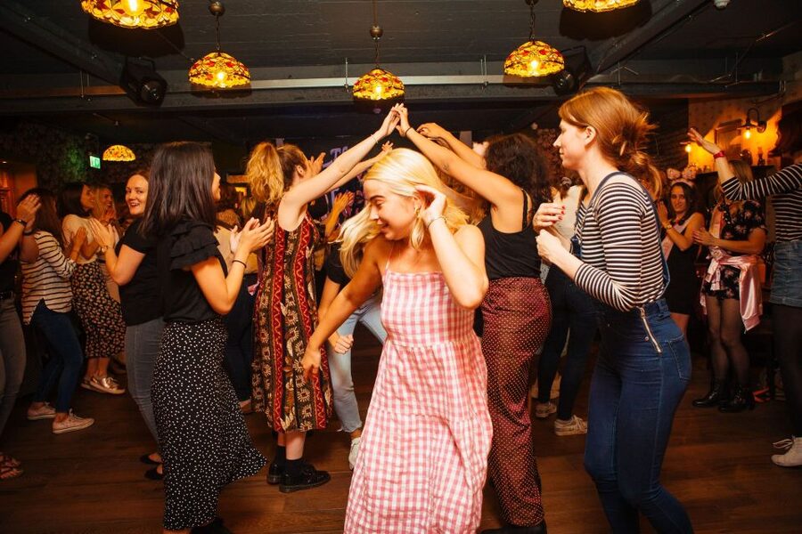 Dublin: Irish Music and Dance Show with Dance Lesson - Who will enjoy this Dublin experience most?