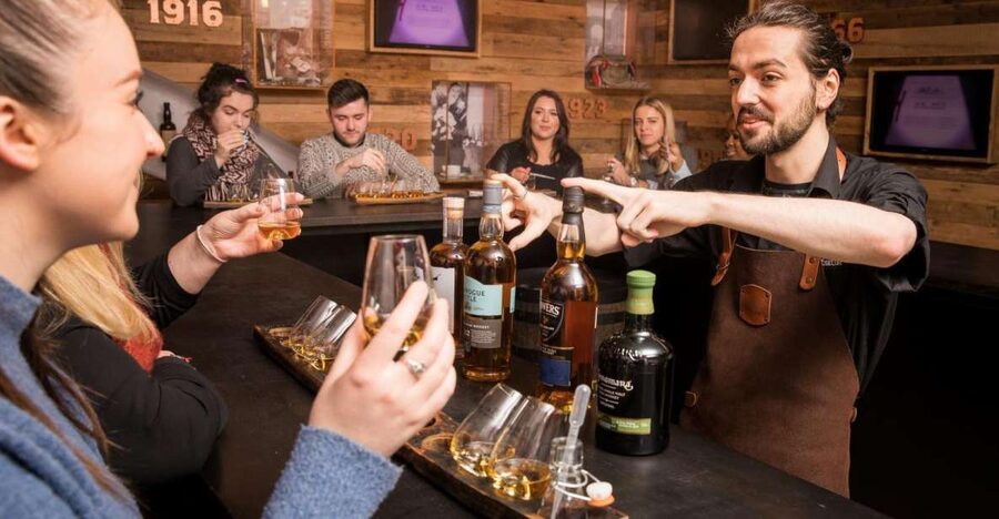 Dublin: Irish Whiskey Museum Blending Tour with Tastings - Starting at 119 Grafton Street