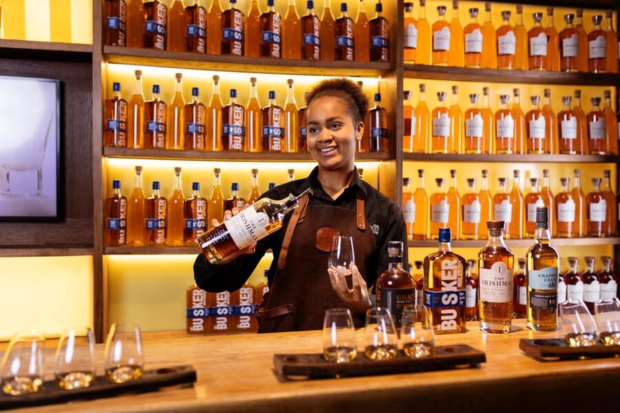 Dublin: Irish Whiskey Museum Tour and Whiskey Tasting - The tasting: three classic or four premium whiskeys