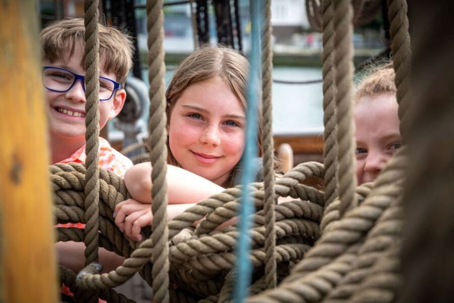 Dublin: Jeanie Johnston Tall Ship Irish Famine History Tour - How the guides shape the visit
