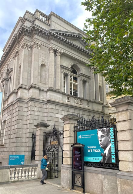 Dublin: Literary Walking Tour - Wilde, Yeats & Joyce - The National Library and W.B. Yeats