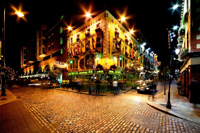 Dublin Live Guided Panoramic Open-Top Night Bus Tour - Dublin Castle and Christ Church Cathedral