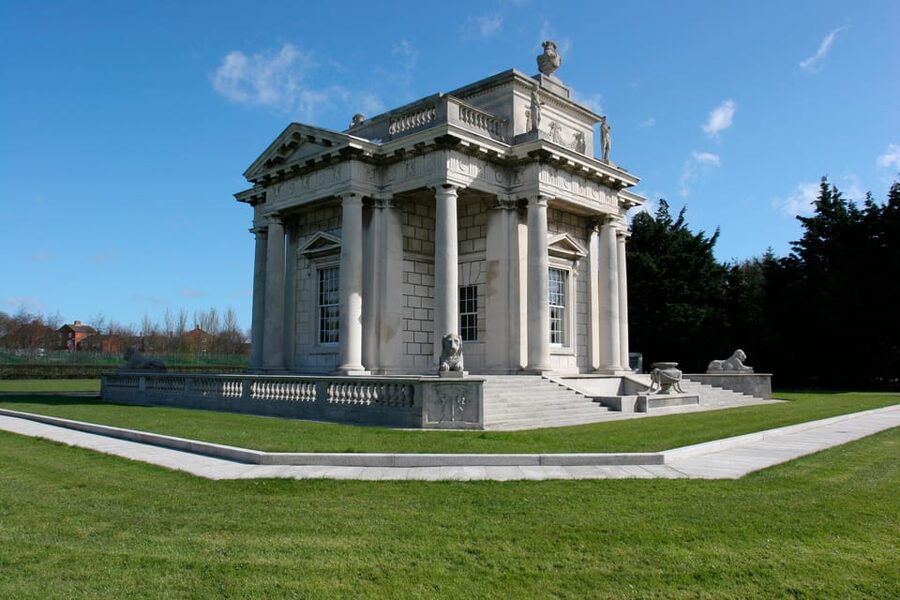 DUBLIN: Malahide castle and Howth MULTILINGUAL full day tour - Five things to know before you go