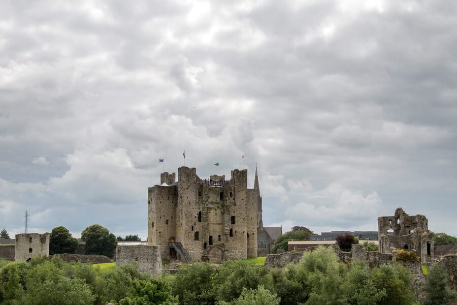 Dublin: Private Boyne Valley and Trim Castle Day Tour - What the private format is really worth