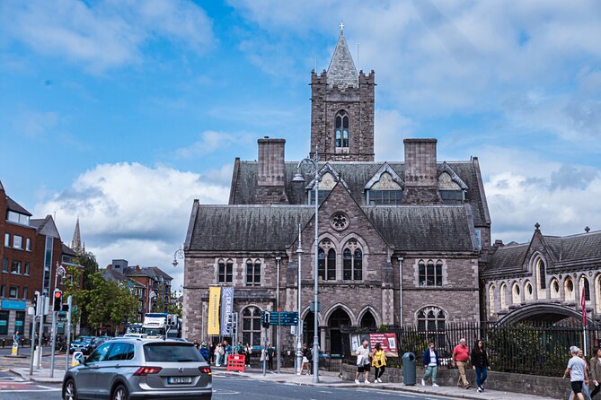 Dublin: Private Chauffeur Tour - Dublin Castle: a courtyard visit, not a full tour