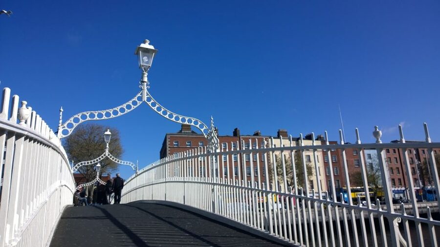 Dublin: Private City Tour in German - Key points to know before booking
