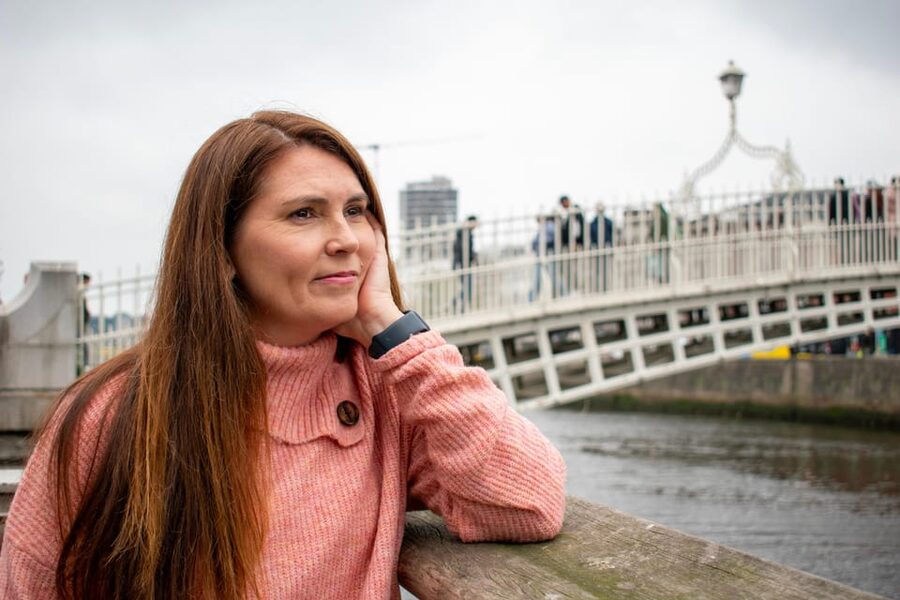 Dublin: Private Photo Experience - Ha’penny Bridge finishes the route by the Liffey