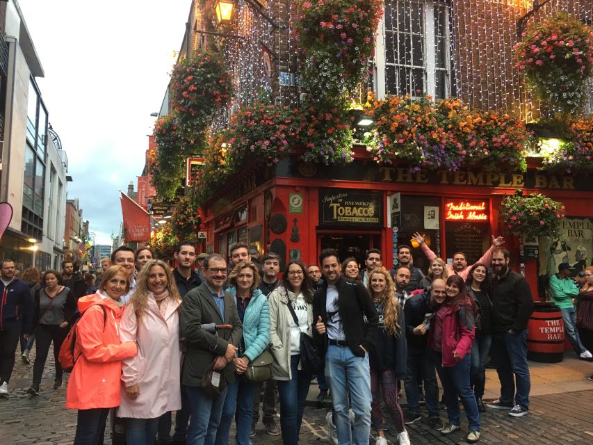 Dublin: Private Tour of City Monuments in Spanish - What this private Dublin walk is really like
