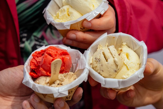 Dublin Private Walking Food Tour With Locals with 10 Tastings - Ten Tastings, From Potato Cakes to Guinness