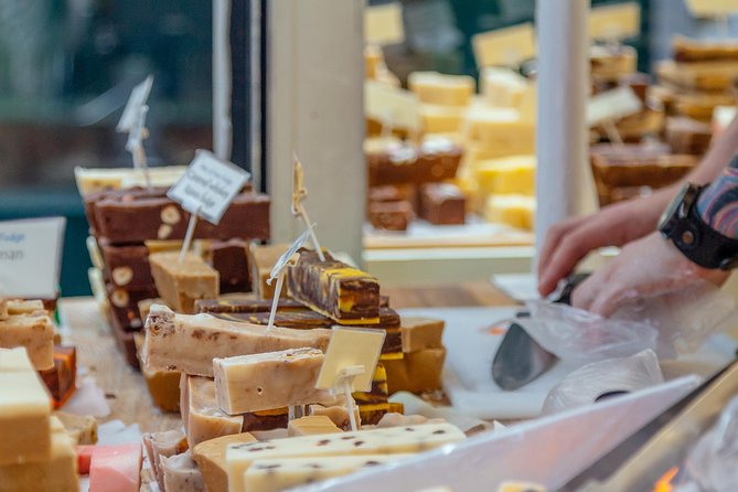 Dublin Private Walking Food Tour With Locals with 10 Tastings - Meeting Dublin Through Ruairi, Mydie, Mytie, or Carl