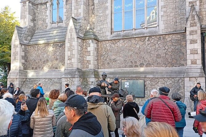 Dublin Private Walking Tour | 3 hour Highlights & Hidden Gems - Dublin Castle and the story of power