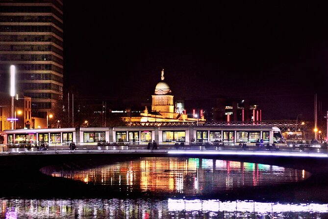 Dublin Private Walking Tour with a Local - Ha’penny Bridge and the river walk