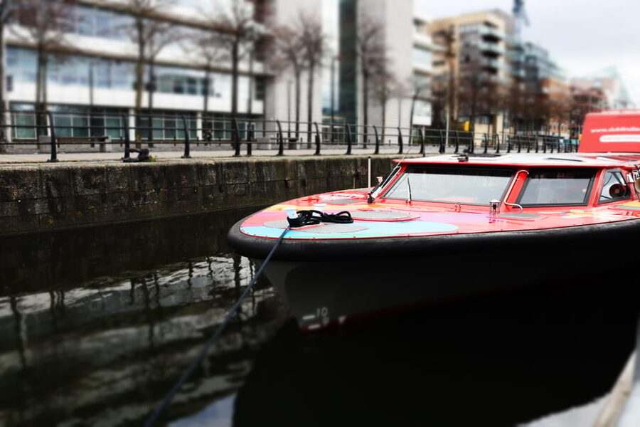 Dublin: River Liffey Sightseeing Cruise - Bridges, High Tide, and the View From Below