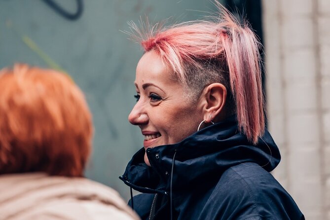 Dublin Storytelling Pub Tour - 3 stops, drinks & local snacks - Who Will Enjoy This Evening?