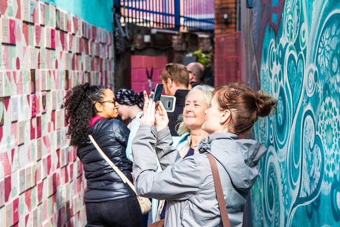 Dublin Street Art Walking Tour - What the guides add to the experience