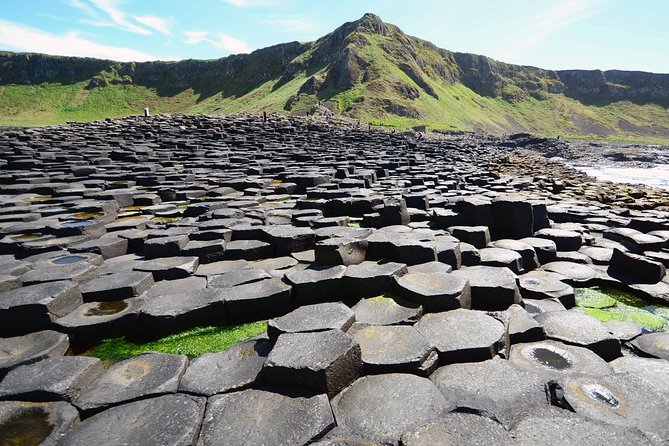 Dublin to Belfast Black Cab, Dunluce Castle and Giant's Causeway - The 7 AM start in central Dublin
