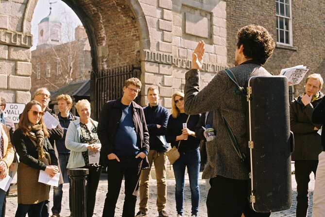 Dublin Traditional Irish Music Walking Tour with Live Performance - Grattan Bridge and the River Liffey