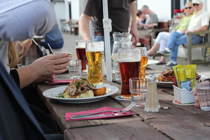 Dublin & Wicklow Mountain Pub Tour small group tour max 15 people - Glenmalure Lodge and the main meal break