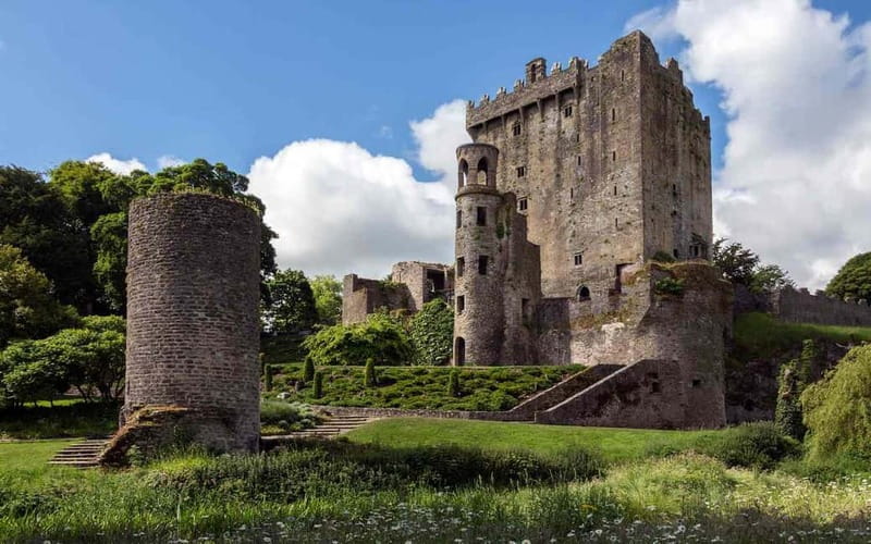 Easy Access - The Blarney Stone & Castle Gardens Tour - Entering Blarney Castle and Gardens