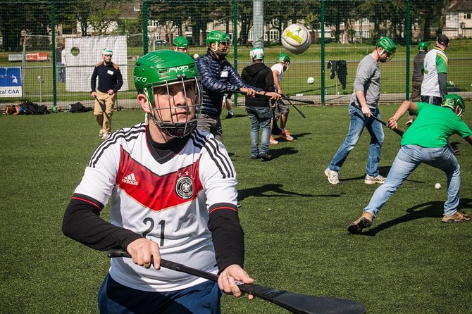 Experience Gaelic Games in Dublin - Hurling: the sport that makes more sense once you hold the stick