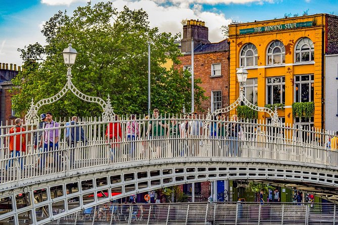 Explore the Instaworthy Spots of Dublin with a Local - What the photography coaching is really worth