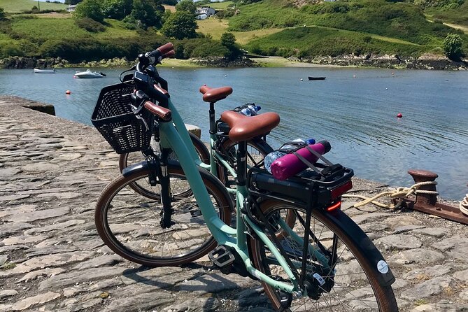 Forks, Focail and Folklore - Storytelling Tour via eBike - Starting in Union Hall at 4 p.m.