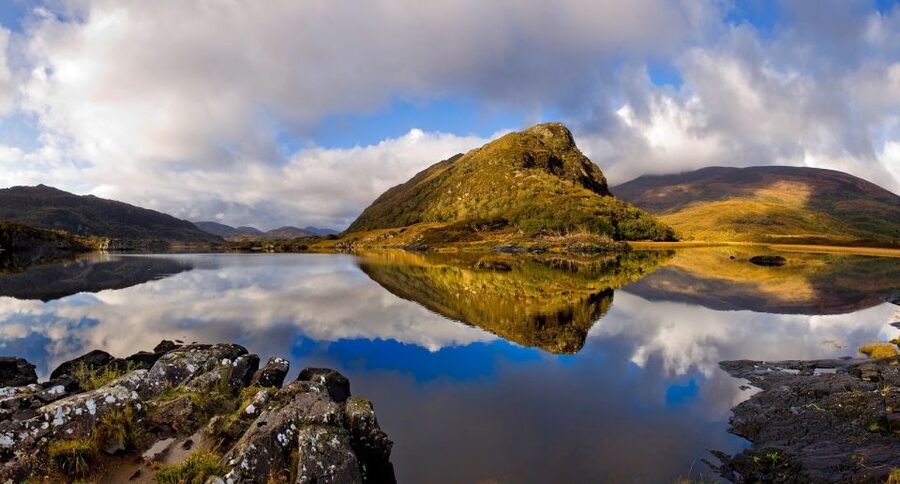 From Cork: Ring of Kerry Guided Day Trip - Dingle Bay, Inch Beach, and the Atlantic edge