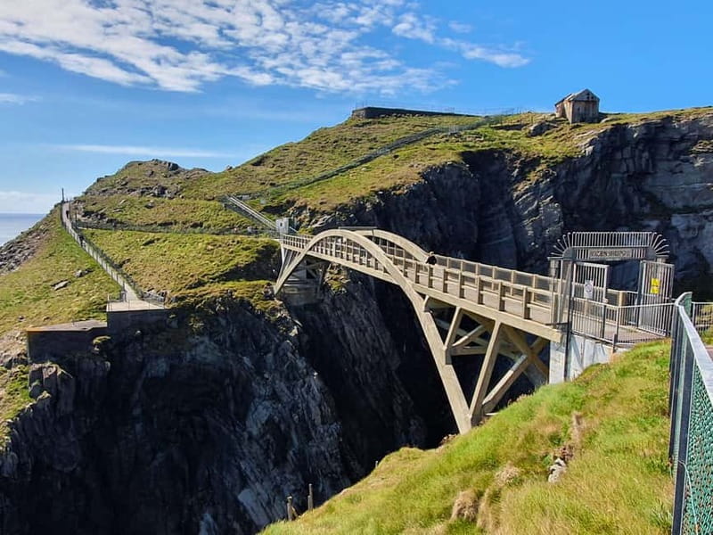 From Cork: West Cork to Mizen Head Guided Full Day Tour - Gougane Barra and St. Finbarr’s Oratory
