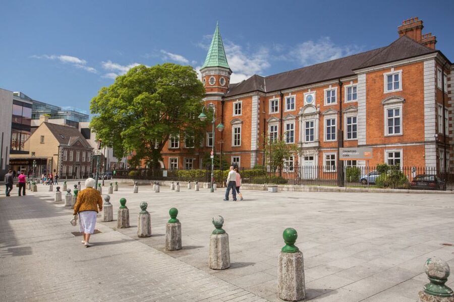 From Dublin: Blarney, Rock of Cashel and Cahir Castles Tour - Who should take this tour?