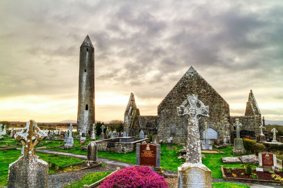 From Dublin: Cliffs of Moher, Burren & Galway City Day Tour - Guides make the long day better