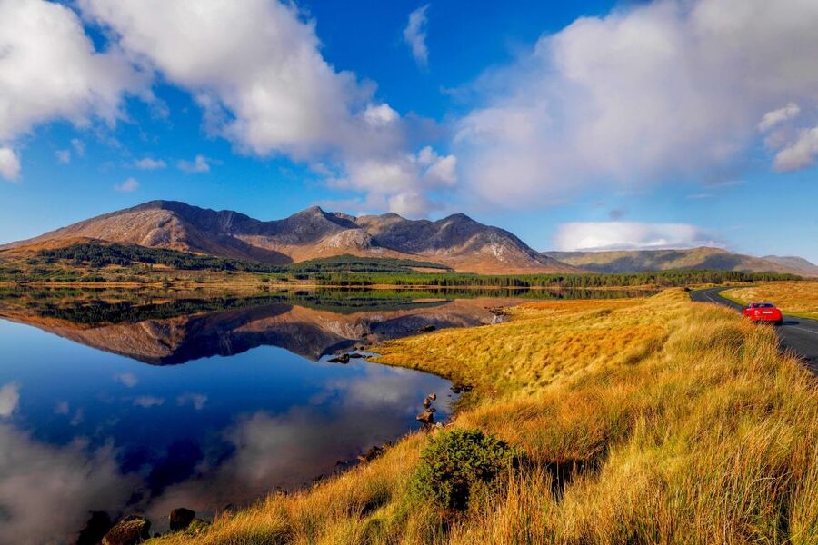 From Dublin: Connemara and Galway Full-Day Tour - The morning choice: Glengowla Farm or Cong