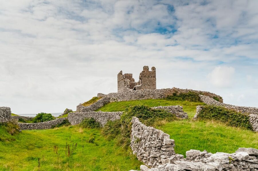 From Galway: Aran Islands and Cliffs of Moher Tour & Cruise - Lunch Near the Cliffs, With Time to Reset