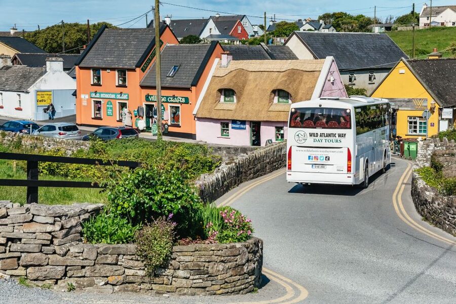 From Galway: Aran Islands & Cliffs of Moher Full-Day Trip - Making the most of two hours on Inisheer