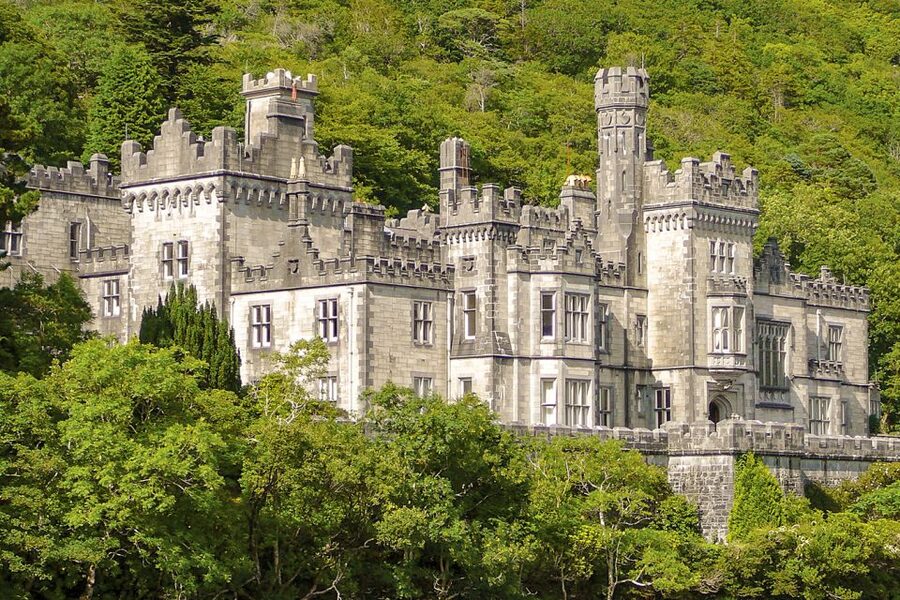 From Galway: Connemara & Kylemore Abbey Full-Day Guided Tour - The long road into Connemara