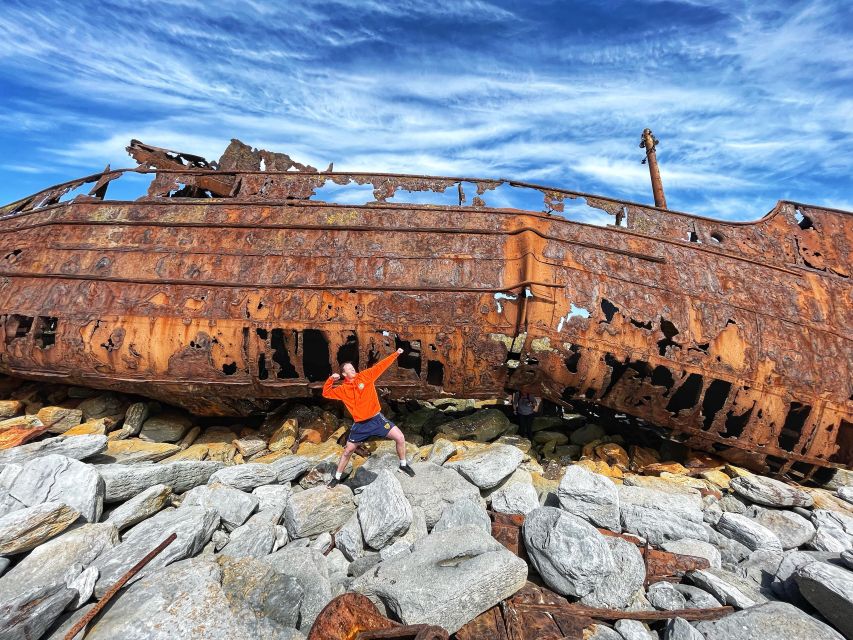 From Galway: Day Trip to Inisheer with Bike or Bus Tour - Should you book the Inisheer tour from Galway?