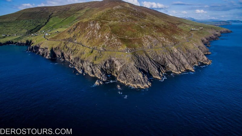 From Killarney: Dingle and Slea Head Peninsula Day Tour - Old buildings that give the scenery meaning