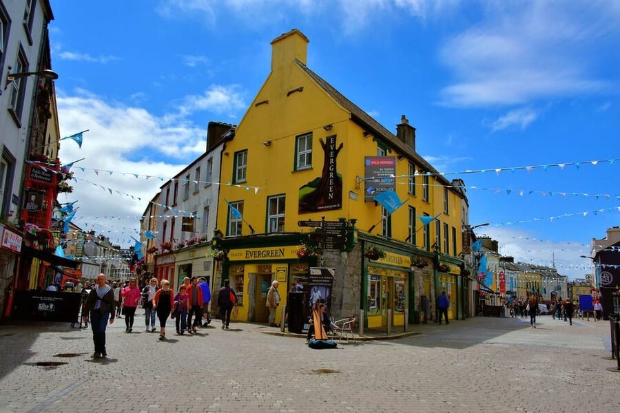 Galway: Best of Galway City & Claddagh Walking Tour - Reach the Spanish Arch and the waterfront edge