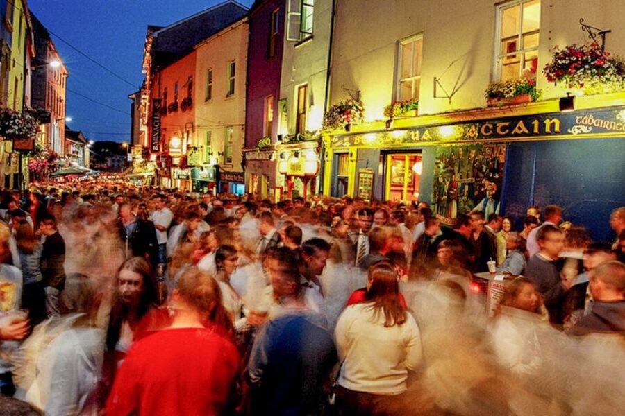 Galway, Cliffs of Moher & Connemara: 2-Day Combo Tour - Should you book the Galway and Connemara combo?