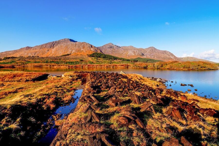 Galway, Cliffs of Moher & Connemara: 2-Day Combo Tour - Glengowla or Cong, depending on the calendar