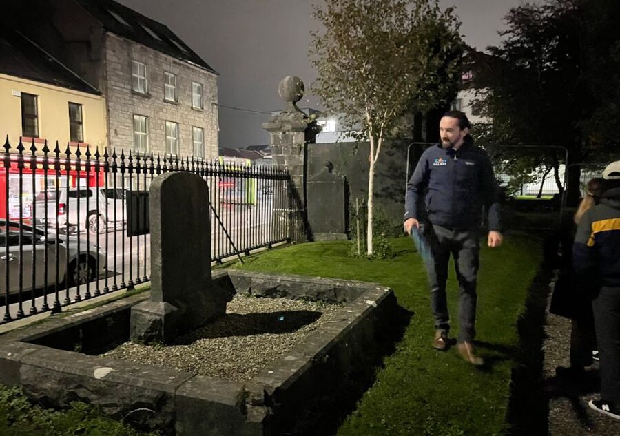 Galway: Dark History Guided City Walking Tour - Executions, witch trials, and ghost stories