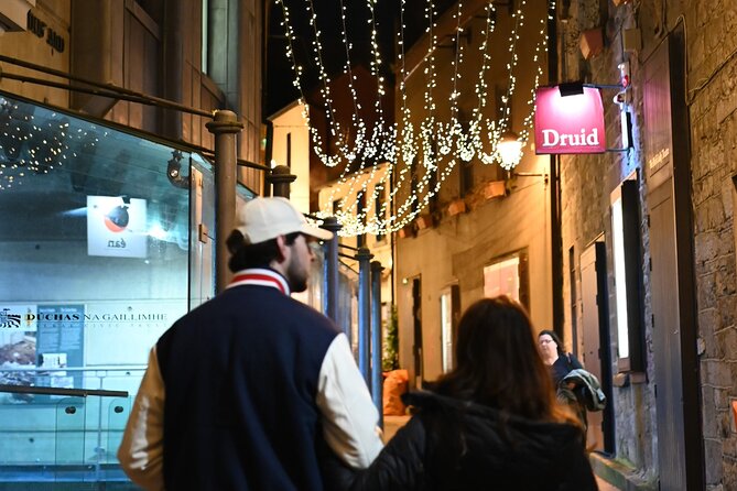 Galway Historic city Tour - 2.5hr Family & Friends Private groups - The Latin Quarter, King’s Head, and Quay Street
